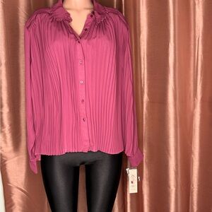 Nannette Rose Pleated Blouse